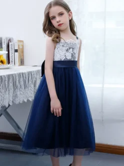 Robe de demoiselle d'honneur fille en mousseline de soie dentelle col carré sans manches bleu marine foncé