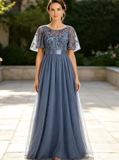 Robe de demoiselle d'honneur trapèze en mousseline robe d'invitée de mariage
