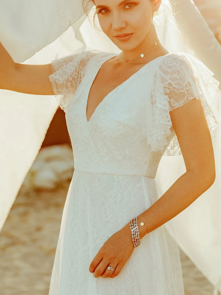 Robe de mariée blanche en dentelle col V manche courte zip sur dos longueur au sol robe de mariage