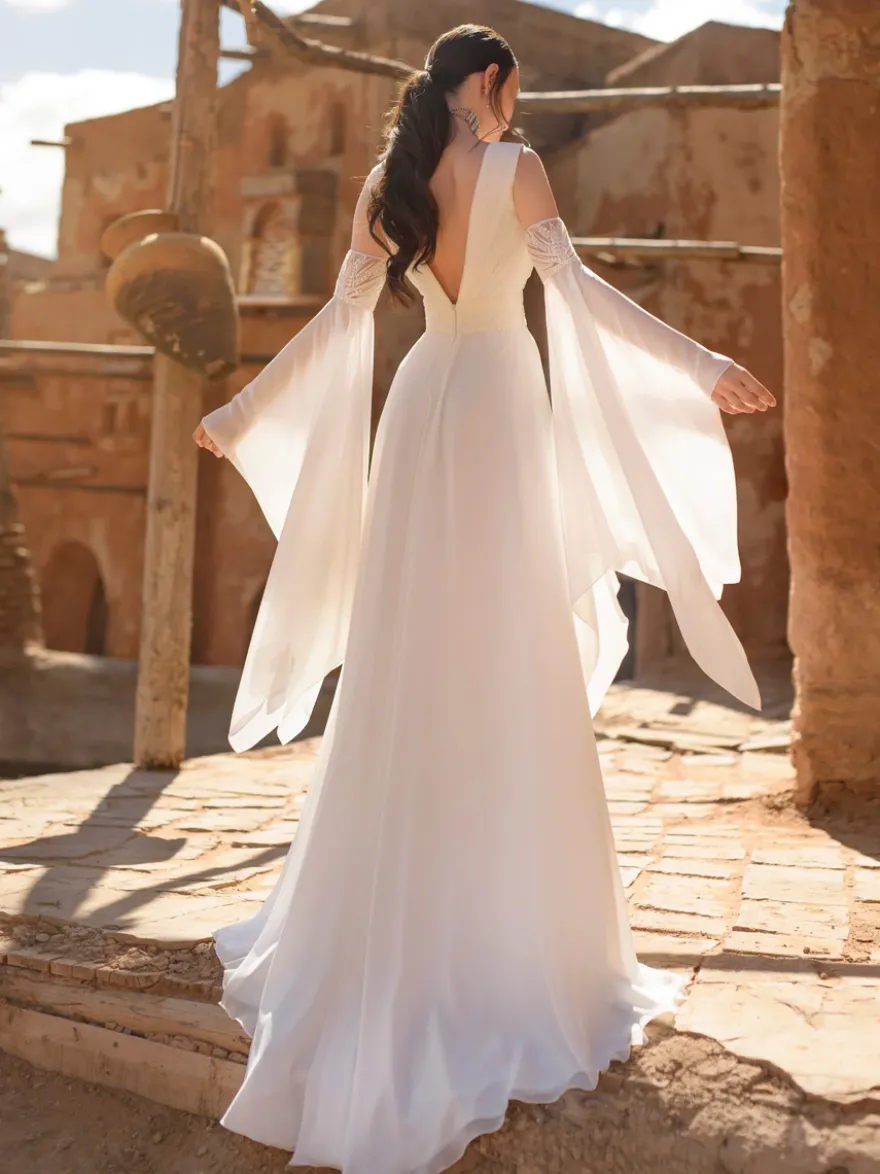 Robe de mariée bohème simple en mousseline col en V manches 3/4 dentelle coupe trapèze