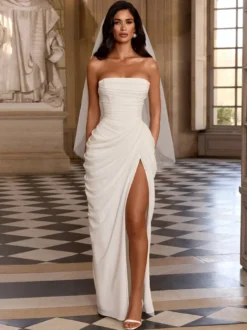 Robe de mariée civile corset intégré dos lacé doublure en mousseline et satin.
