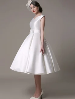 Robe de mariée courte blanche en satin col V avec noeud boutonnée sur dos au genou Robe de mariage vintage
