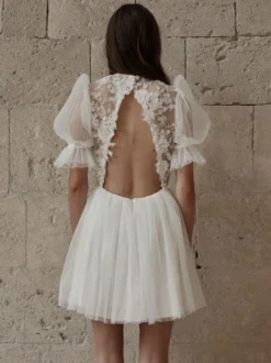 Robe de mariée courte col rond manche courte dos nu Robe de mariage civil