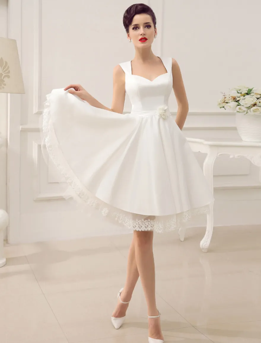 Robe de mariée courte robe de mariée vintage col en coeur boutonnée sur dos au genou