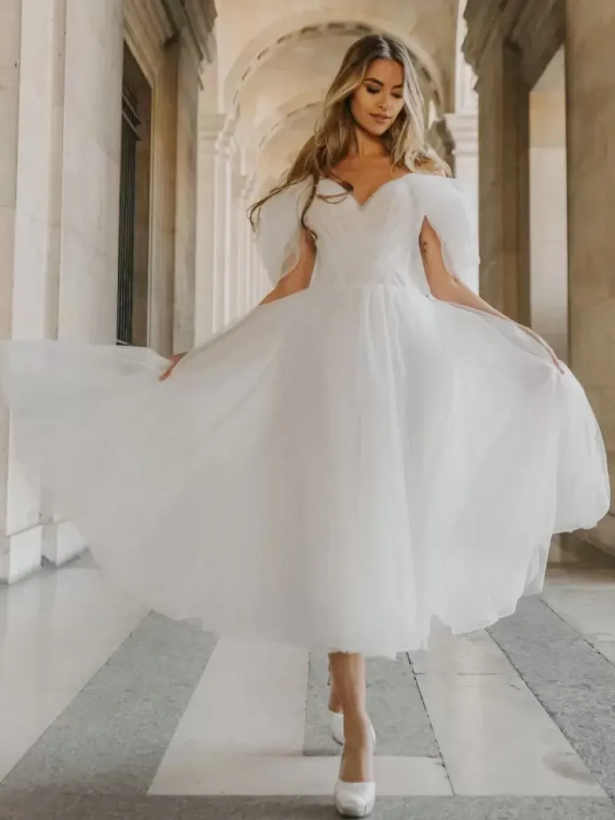 Robe de mariée courte Robe de mariée 2 Pièces boule Avec traîne Ivoire sans manches col V Robes de mariée