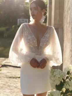 Robe de mariée courte robe mariage civil en dentelle décoré des fleurs col v manche longue noeud sur dos