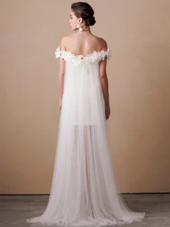 Robe de mariée courte trapèze col bateau sans manches motif floral