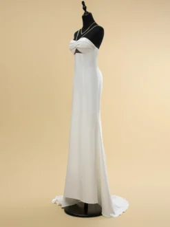 Robe de mariée à décolleté sans manches taille naturelle plissée avec traîne robe de mariée sirène