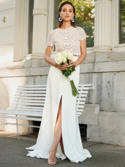 Robe de mariée deux pièces top en dentelle jupe fendue boutonné sur dos à traîne