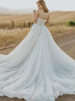 Robe de mariée princesse 2026 A-ligne avec train chérie cou sans manches dentelle robes de mariée personnalisation gratuite
