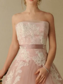 Robe de mariée rose robe de mariage bustier zip sur dos à grande traîne