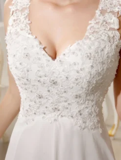 Robe de mariée simple blanche en dentelle co V en dentelle boutonné sur dos jupe plissée robe de mariage