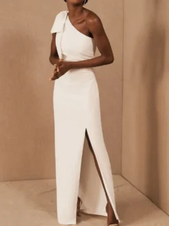 Robe de mariée simple blanche en satin une épaule jupe fendu Robe de mariage