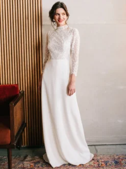Robe de mariée simple col montant manche longue au sol