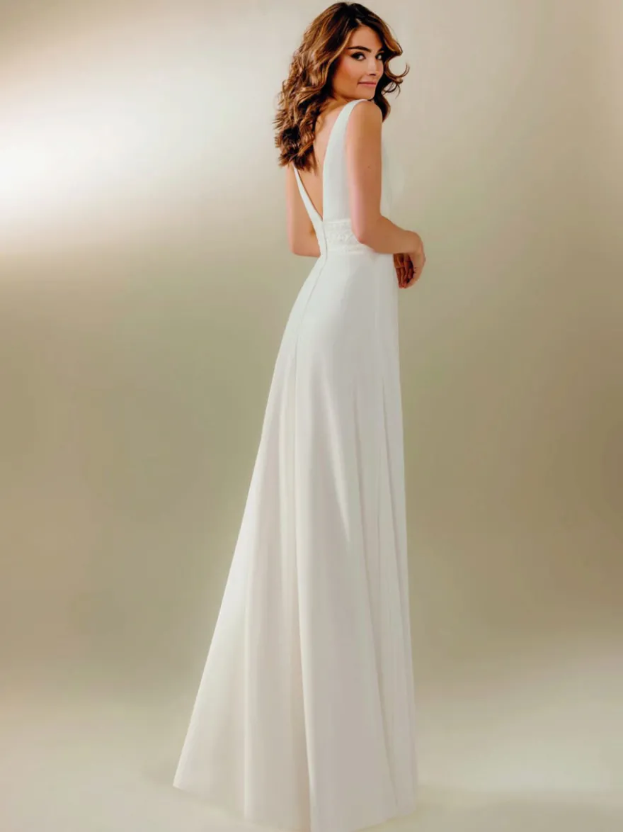 Robe de mariée simple col V plongeant zip sur dos au sol