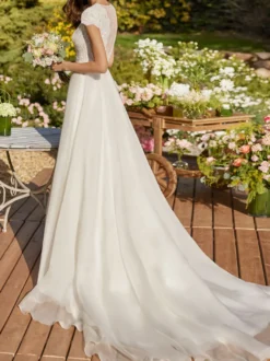 Robe de mariée simple en dentelle col en V manches courtes en dentelle robes de mariée A-ligne personnalisation gratuite