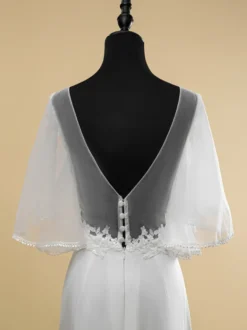 Robe de mariée simple en dentelle avec décolleté illusion et manches courtes robe de bal en dentelle 40 cm