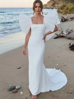 Robe de mariée simple en polyester col carré manches courtes coupe sirène