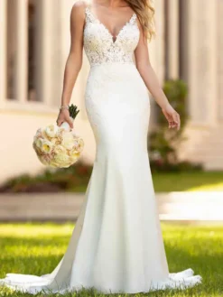 Robe de mariée simple robe de mariage col V boutonné sur dos à traîne courte