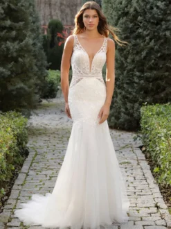 Robe de mariée sirène en dentelle sans manche dos nu à traîne