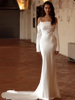 Robe de mariée sirène Robe de mariée simple en satin dos nu manche longue