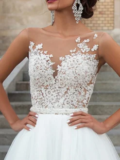 Robe de mariée trapèze ivoire jupe en tulle longueur au sol Robe de mariage