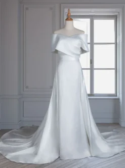 Robe de mariée vintage charleston ivoire en satin col bateau jupe sirène à traîne robe de mariage rétro