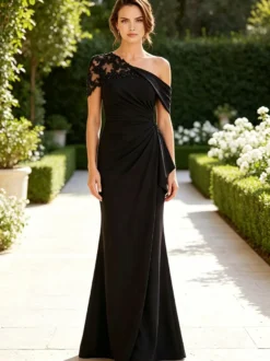 Robe de mère asymétrique à manches courtes fourreau en dentelle longueur au sol idéale pour les invitées de mariage