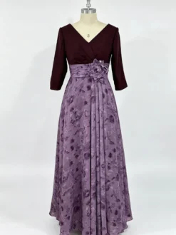 Robe de mère à col en V manches 3/4 coupe trapèze ornée de fleurs robe d'invitée pour mariage