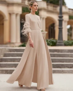 Robe de mère conçue avec décolleté et manches 3/4 combinaison perlée robes d'invitées de mariage
