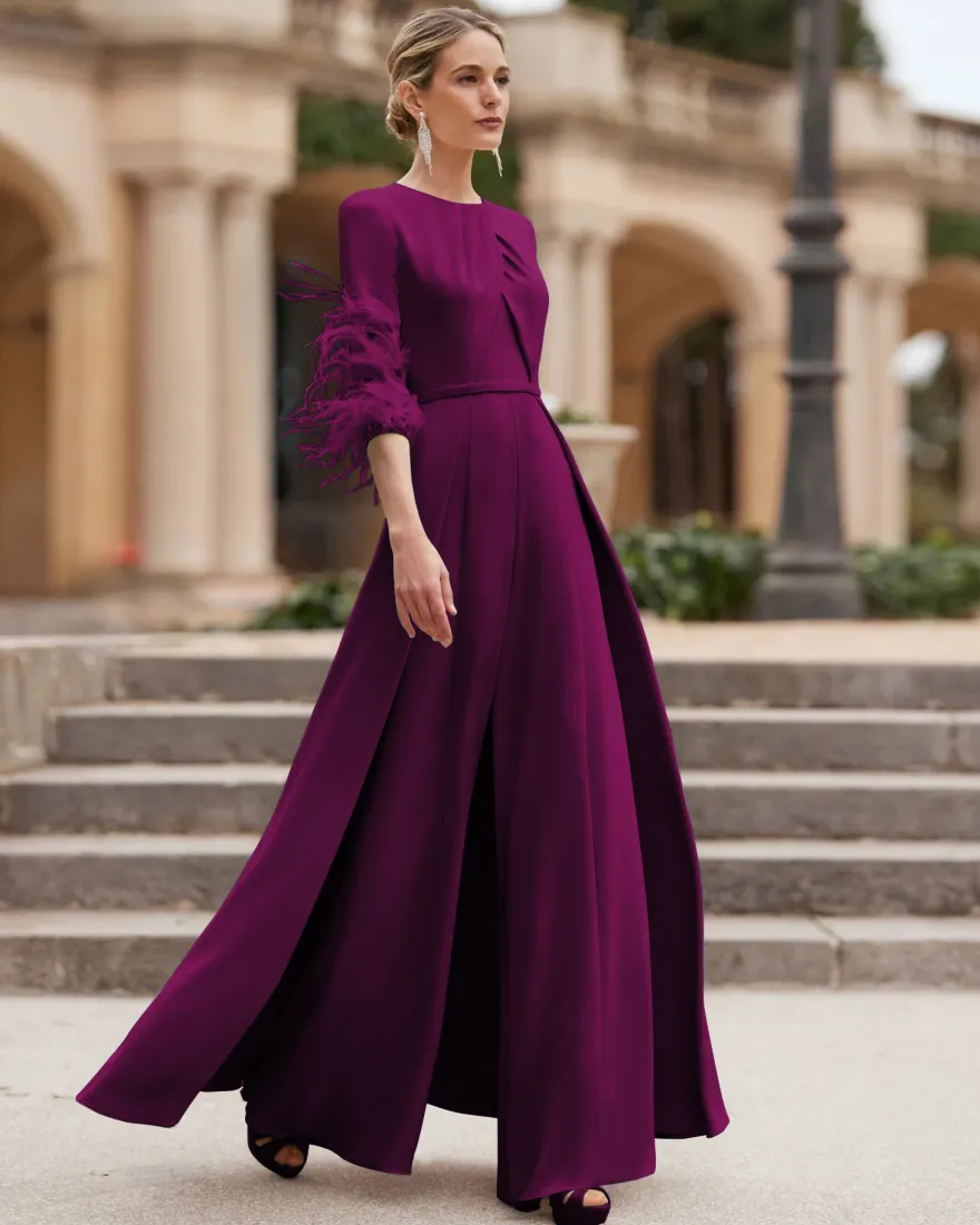 Robe de mère conçue avec décolleté et manches 3/4 combinaison perlée robes d'invitées de mariage