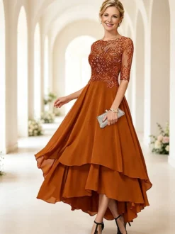 Robe de mère de la mariée col rond manches mi-longues coupe trapèze dentelle longueur cheville robe d'invitée de mariage