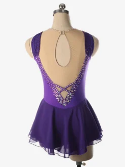Robe de patinage artistique bleu clair à encolure perlée en polyester pour femmes et filles.