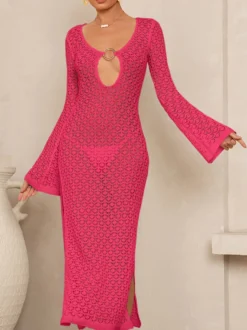 Robe de plage maxi en maille ajourée à col V découpé manches évasées et fente latérale