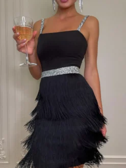 Robe de soirée d'anniversaire col en V sans manches mini robes de cocktail avec franges