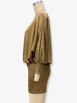 Robe de soirée dorée à encolure crantée manches longues asymétrique et sexy