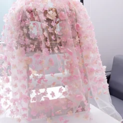 Robe de soirée en organza à col en V et longueur au sol avec appliques