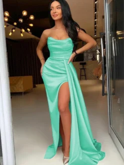 Robe de soirée fourreau en Satin tissé élastique col bateau avec traîne fendue sur le devant robes de soirée formelles