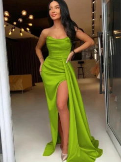 Robe de soirée fourreau en Satin tissé élastique col bateau avec traîne fendue sur le devant robes de soirée formelles