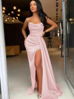 Robe de soirée fourreau en Satin tissé élastique col bateau avec traîne fendue sur le devant robes de soirée formelles