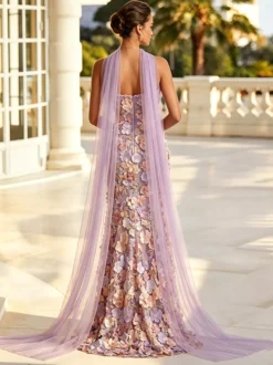 Robe de soirée longue trapèze brodée de fleurs