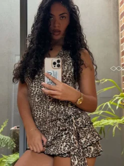 Robe de soirée léopard sans manches à col en V