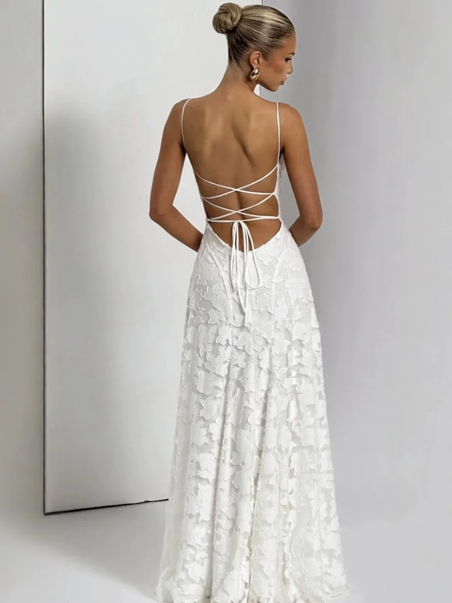 Robe de soirée maxi en jacquard avec dos nu pour les événements de l'été 2026
