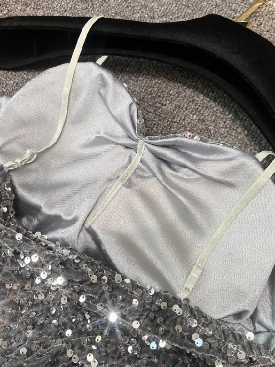 Robe de soirée pour femme noire à bretelles col à sequins sans manches en polyester sexy