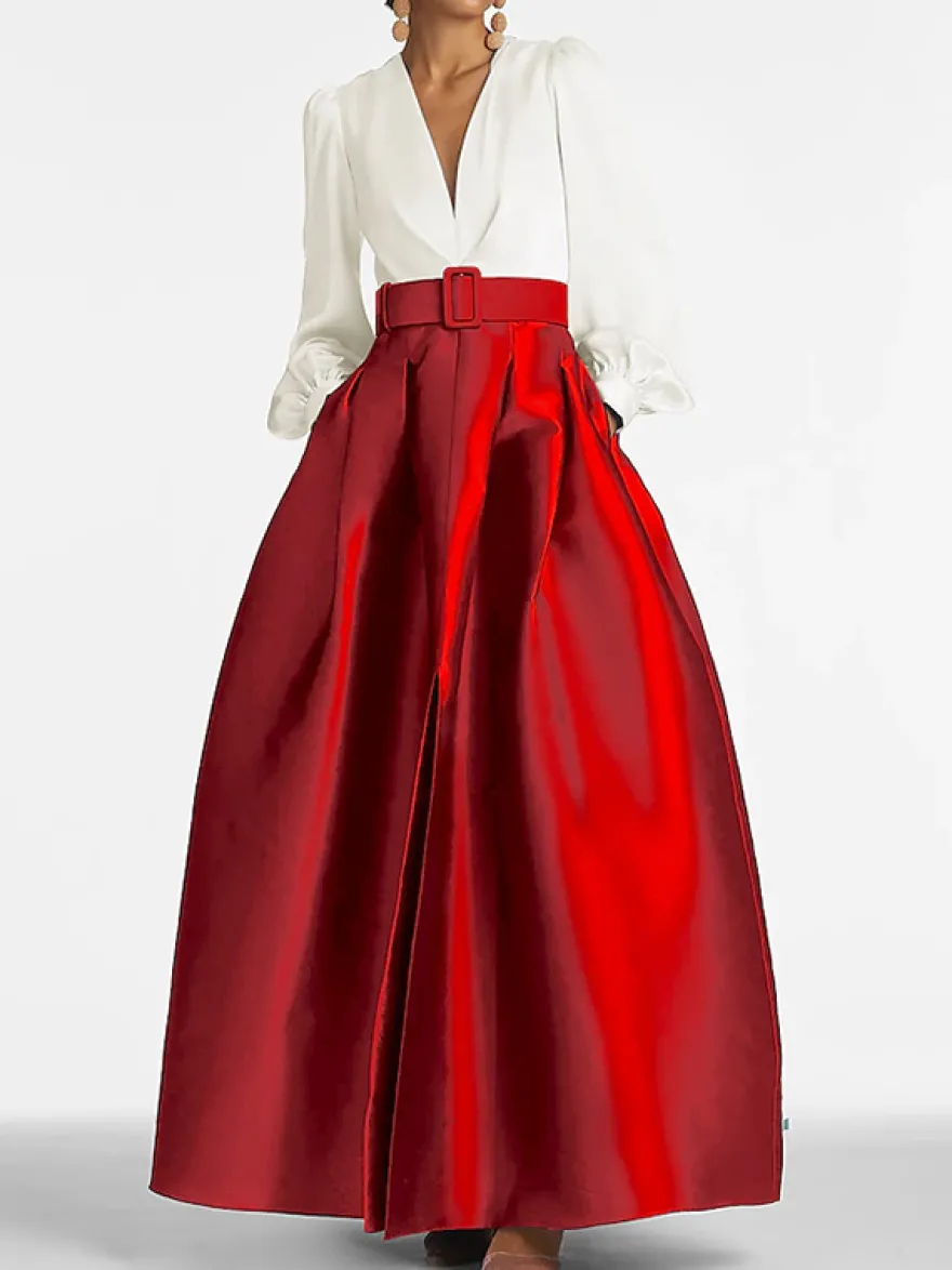 Robe de soirée princesse décolleté en V manches longues fermeture éclair ceinture en satin.