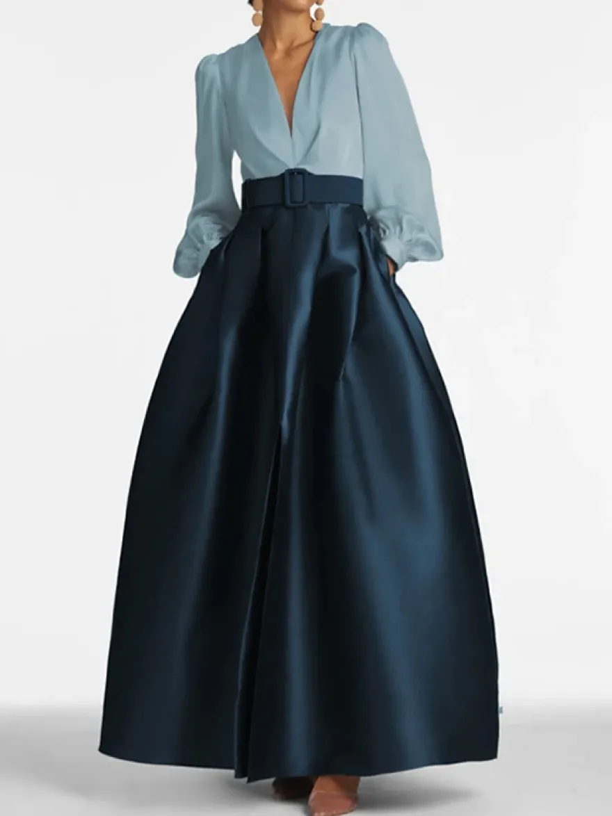 Robe de soirée princesse décolleté en V manches longues fermeture éclair ceinture en satin.