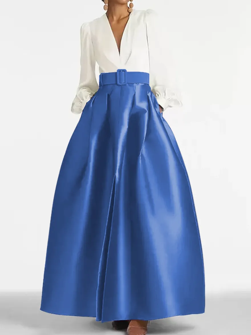 Robe de soirée princesse décolleté en V manches longues fermeture éclair ceinture en satin.