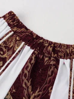 Robe de velours royale et noble de style Renaissance idéale pour un GN médiéval ou un cosplay d'Halloween.
