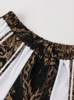 Robe de velours royale et noble de style Renaissance idéale pour un GN médiéval ou un cosplay d'Halloween.
