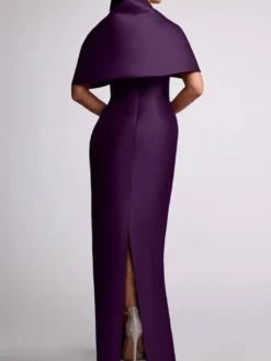 Robe d'invitée de mariage robe de mère de la mariée longue au sol avec perles et cape amovible